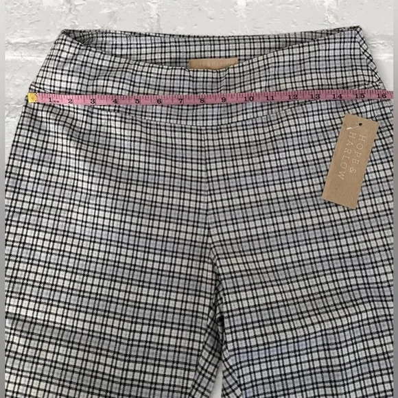 Hope & Harlow Light blue & White Plaid Pull-on Slacks - Picture 4 of 4